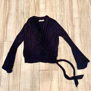 Abercrombie & Fitch V Neck Faux Wrap Side Tie Navy Long Sleeve Blouse Size M